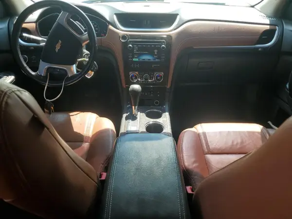 1GNKRHKD0HJ206333 2017 CHEVROLET TRAVERSE - Image 8