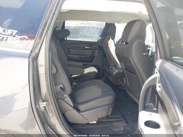 1GNKRHKD0HJ209054 2017 CHEVROLET TRAVERSE - Image 8