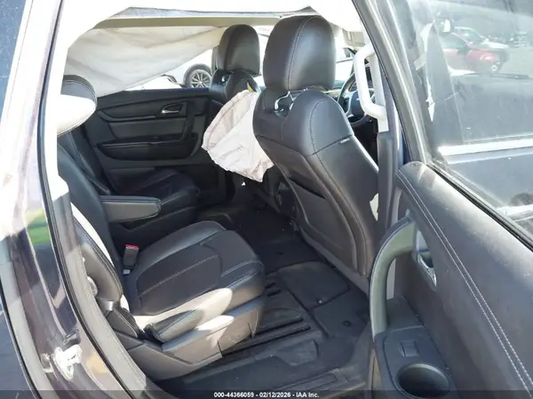 1GNKRHKD0HJ227683 2017 CHEVROLET TRAVERSE - Image 8