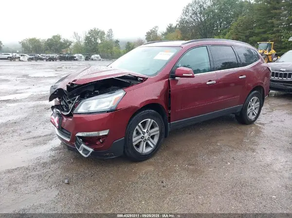 1GNKRHKD0HJ228848 2017 CHEVROLET TRAVERSE - Image 2