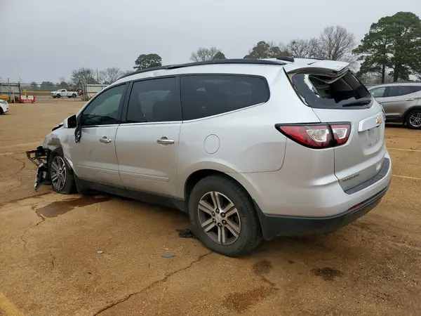 1GNKRHKD0HJ253376 2017 CHEVROLET TRAVERSE - Image 2