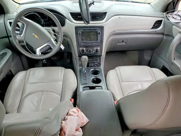 1GNKRHKD0HJ253376 2017 CHEVROLET TRAVERSE - Image 8
