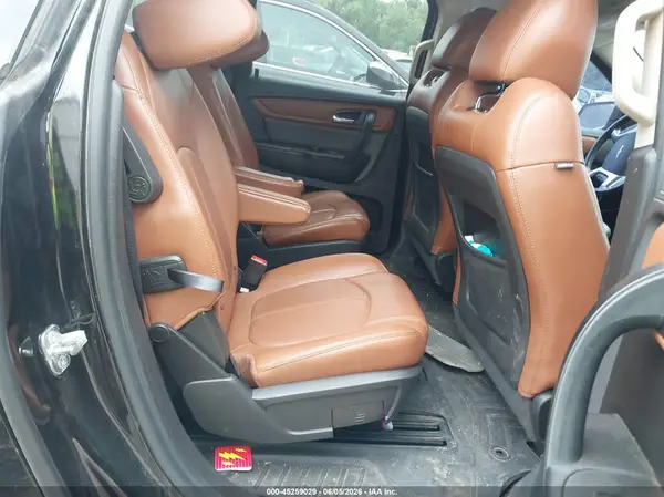 1GNKRHKD0HJ274485 2017 CHEVROLET TRAVERSE - Image 8