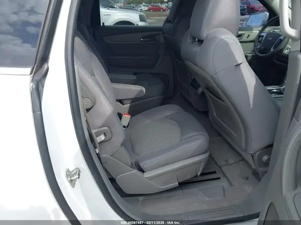 1GNKRHKD1GJ119068 2016 CHEVROLET TRAVERSE - Image 8