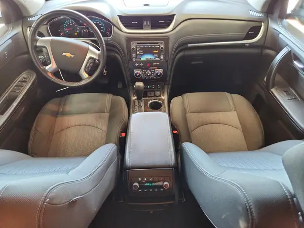 1GNKRHKD1GJ164107 2016 CHEVROLET TRAVERSE - Image 8