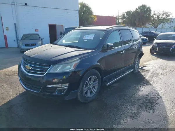 1GNKRHKD1GJ209207 2016 CHEVROLET TRAVERSE - Image 2
