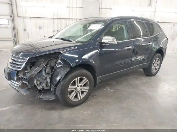 1GNKRHKD1GJ251134 2016 CHEVROLET TRAVERSE - Image 2