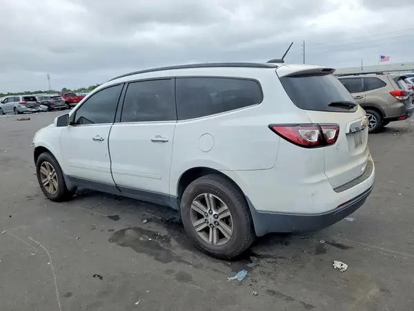 1GNKRHKD1GJ284652 2016 CHEVROLET TRAVERSE - Image 2