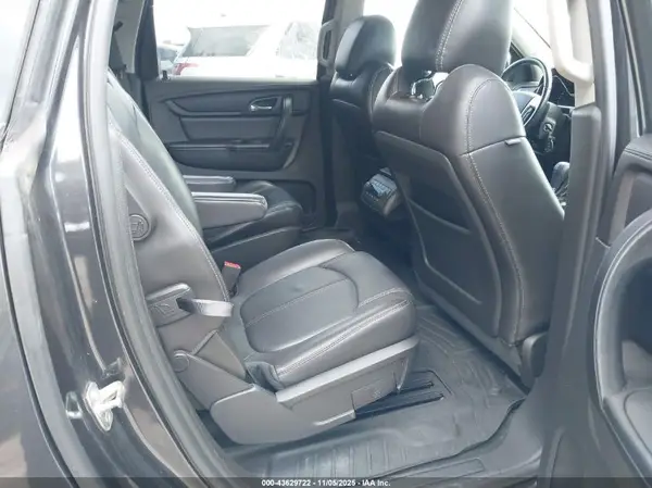 1GNKRHKD1HJ117046 2017 CHEVROLET TRAVERSE - Image 8