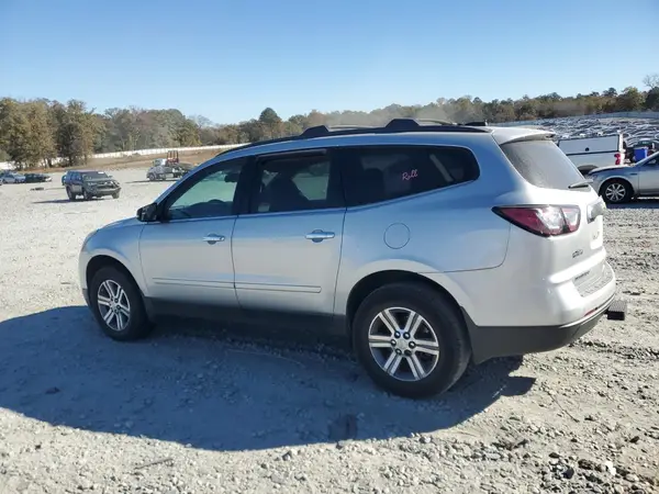1GNKRHKD1HJ137443 2017 CHEVROLET TRAVERSE - Image 2