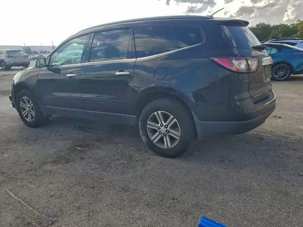 1GNKRHKD1HJ198078 2017 CHEVROLET TRAVERSE - Image 2