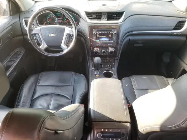 1GNKRHKD1HJ228485 2017 CHEVROLET TRAVERSE - Image 8