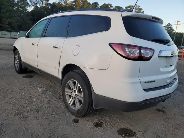 1GNKRHKD1HJ270767 2017 CHEVROLET TRAVERSE - Image 2