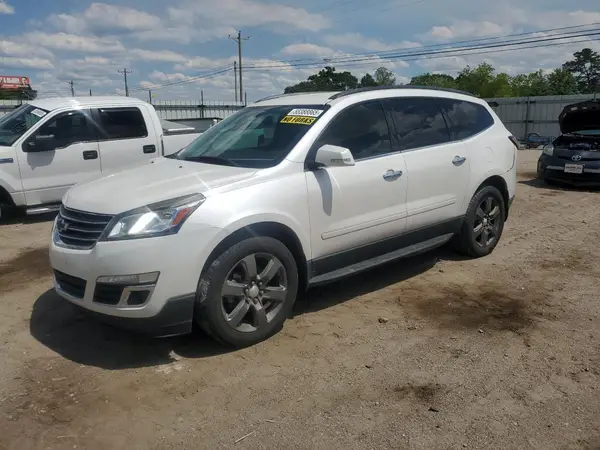 1GNKRHKD1HJ302925 2017 CHEVROLET TRAVERSE - Image 1