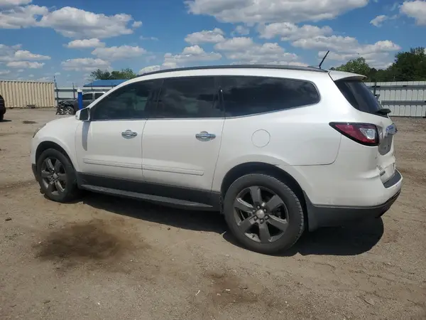 1GNKRHKD1HJ302925 2017 CHEVROLET TRAVERSE - Image 2