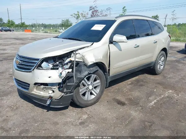 1GNKRHKD2GJ117698 2016 CHEVROLET TRAVERSE - Image 2
