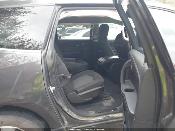 1GNKRHKD2GJ169509 2016 CHEVROLET TRAVERSE - Image 8