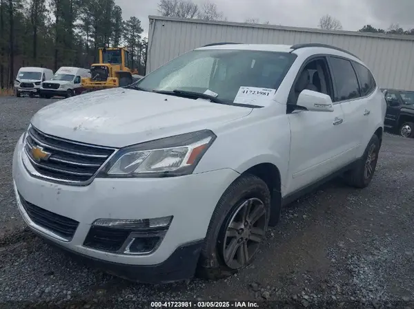 1GNKRHKD2GJ181384 2016 CHEVROLET TRAVERSE - Image 2