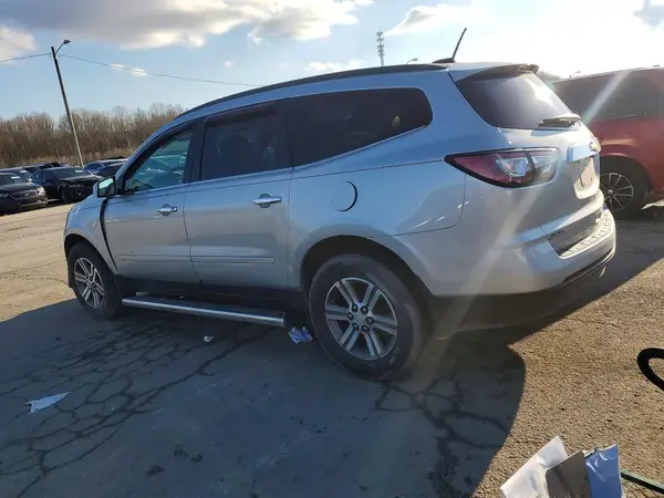 1GNKRHKD2GJ211984 2016 CHEVROLET TRAVERSE - Image 2