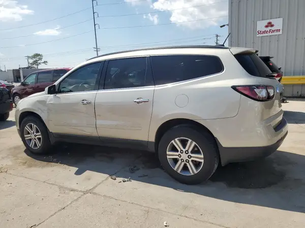1GNKRHKD2GJ265513 2016 CHEVROLET TRAVERSE - Image 2