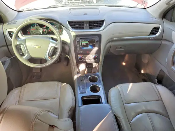1GNKRHKD2HJ183511 2017 CHEVROLET TRAVERSE - Image 8