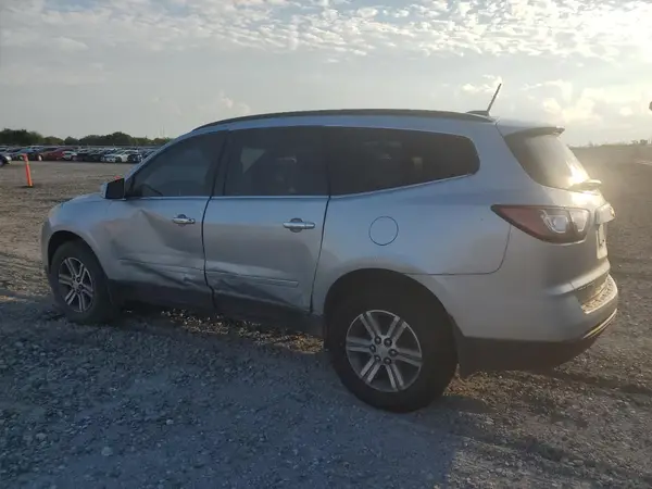1GNKRHKD2HJ241925 2017 CHEVROLET TRAVERSE - Image 2