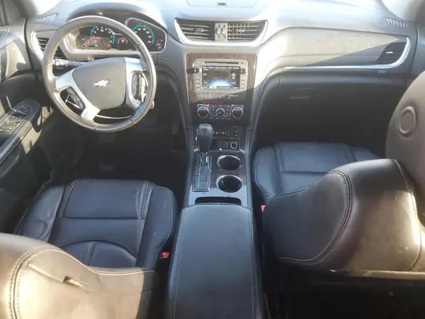 1GNKRHKD2HJ241925 2017 CHEVROLET TRAVERSE - Image 8