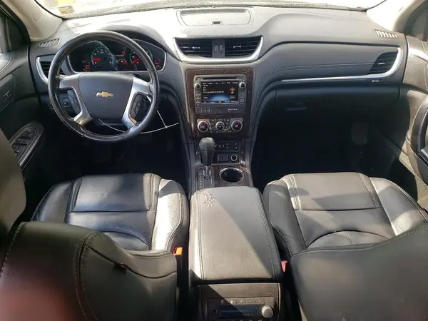 1GNKRHKD2HJ333990 2017 CHEVROLET TRAVERSE - Image 8
