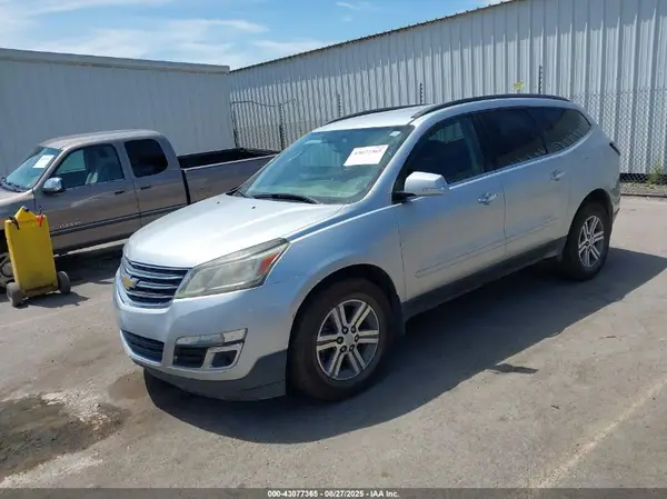 1GNKRHKD3GJ121887 2016 CHEVROLET TRAVERSE - Image 2