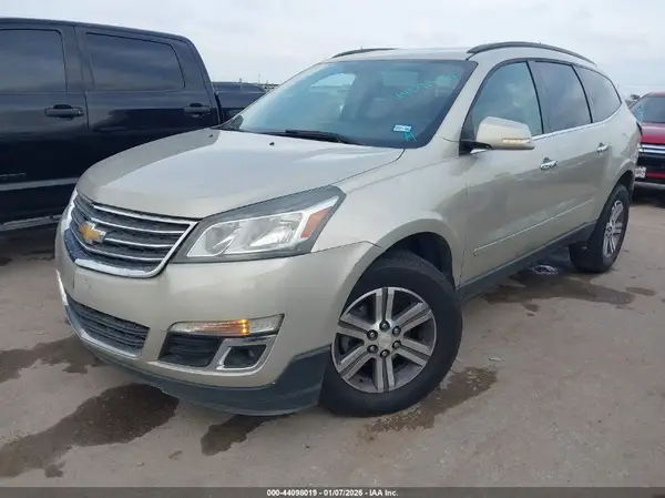 1GNKRHKD3GJ131075 2016 CHEVROLET TRAVERSE - Image 2