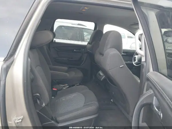 1GNKRHKD3GJ131075 2016 CHEVROLET TRAVERSE - Image 8