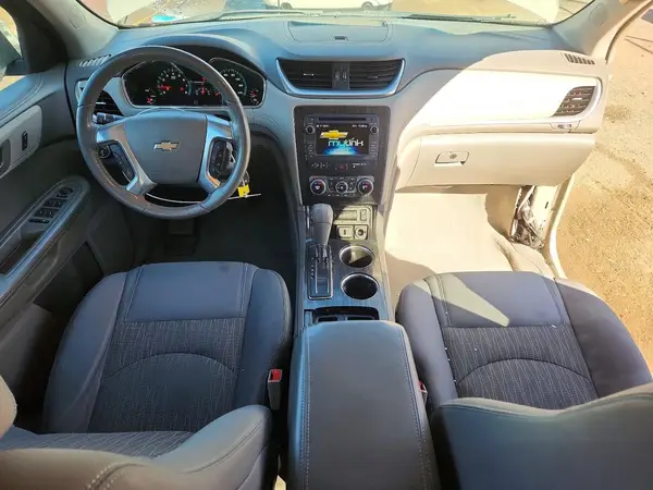1GNKRHKD3GJ194516 2016 CHEVROLET TRAVERSE - Image 8