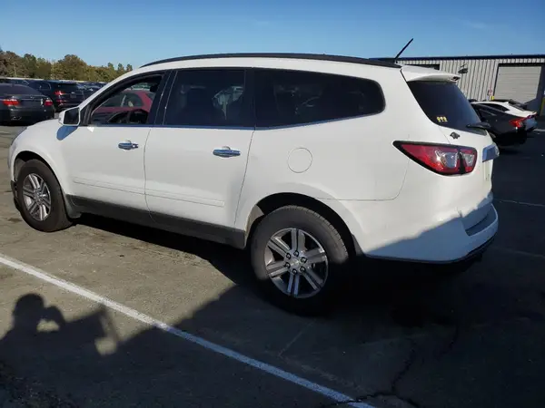 1GNKRHKD3GJ208740 2016 CHEVROLET TRAVERSE - Image 2