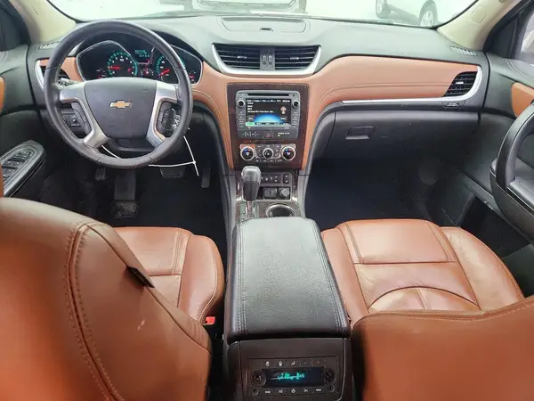 1GNKRHKD3GJ321541 2016 CHEVROLET TRAVERSE - Image 8
