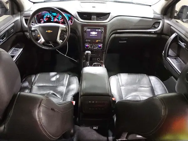 1GNKRHKD3HJ120353 2017 CHEVROLET TRAVERSE - Image 8