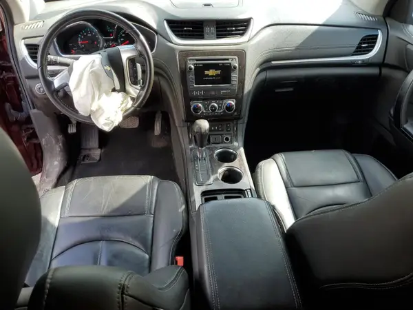1GNKRHKD3HJ163560 2017 CHEVROLET TRAVERSE - Image 8