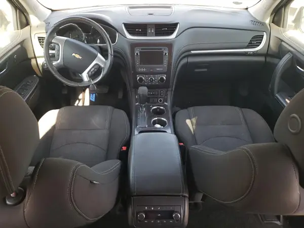 1GNKRHKD3HJ164675 2017 CHEVROLET TRAVERSE - Image 8