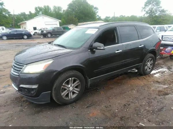 1GNKRHKD3HJ171027 2017 CHEVROLET TRAVERSE - Image 2