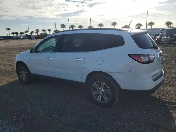 1GNKRHKD3HJ171870 2017 CHEVROLET TRAVERSE - Image 2