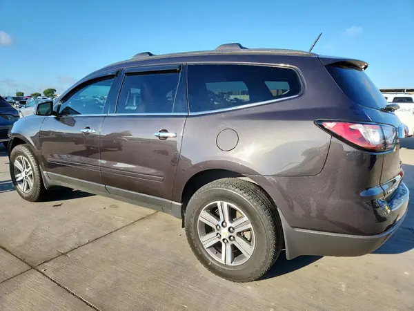 1GNKRHKD3HJ175515 2017 CHEVROLET TRAVERSE - Image 2