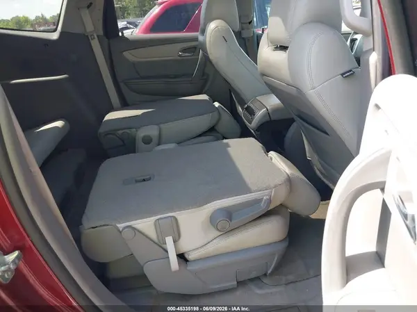 1GNKRHKD3HJ177037 2017 CHEVROLET TRAVERSE - Image 8