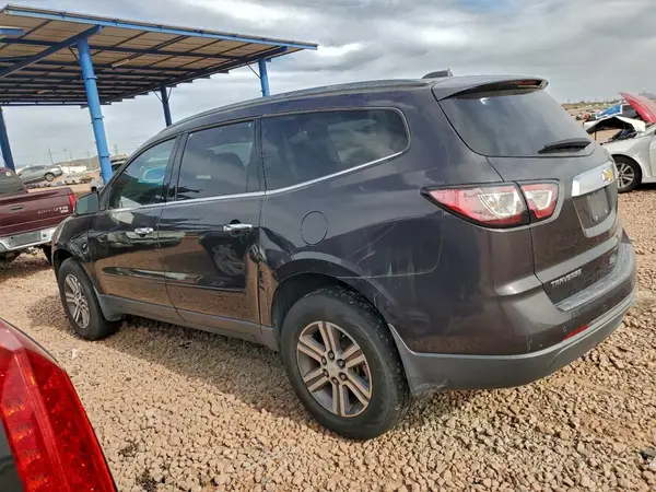 1GNKRHKD3HJ262766 2017 CHEVROLET TRAVERSE - Image 2