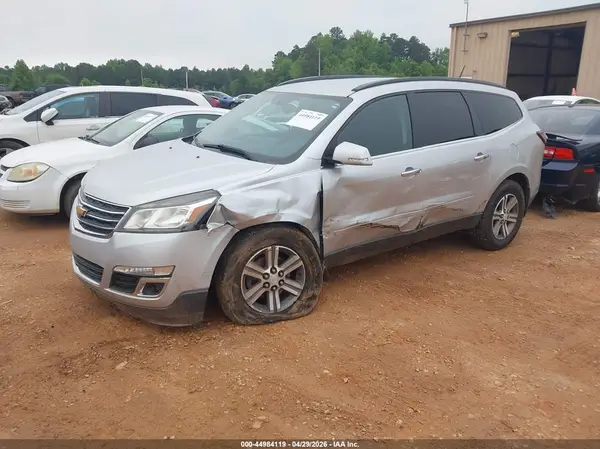 1GNKRHKD3HJ280703 2017 CHEVROLET TRAVERSE - Image 2