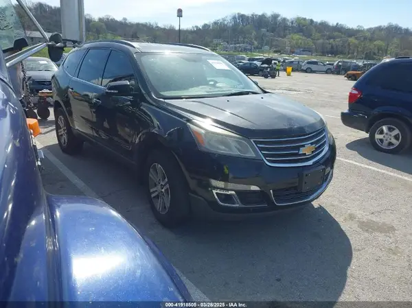 1GNKRHKD3HJ290809 2017 CHEVROLET TRAVERSE - Image 1