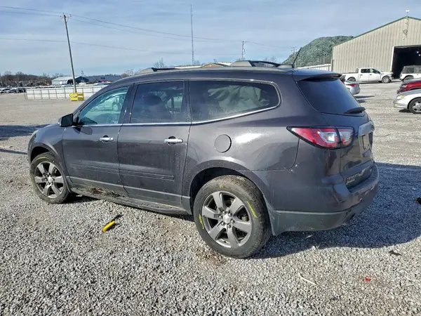 1GNKRHKD3HJ308872 2017 CHEVROLET TRAVERSE - Image 2