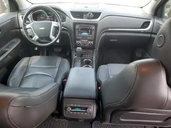 1GNKRHKD3HJ324280 2017 CHEVROLET TRAVERSE - Image 8
