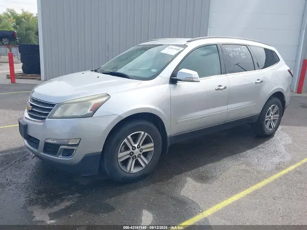 1GNKRHKD4GJ119565 2016 CHEVROLET TRAVERSE - Image 2