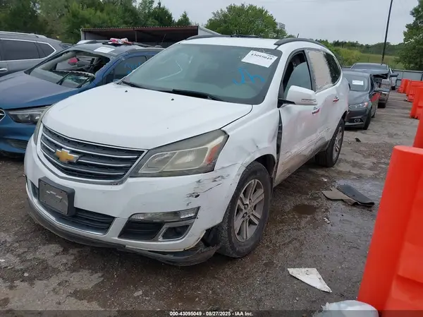 1GNKRHKD4GJ123552 2016 CHEVROLET TRAVERSE - Image 2