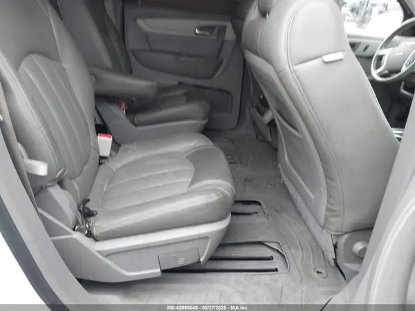 1GNKRHKD4GJ123552 2016 CHEVROLET TRAVERSE - Image 8