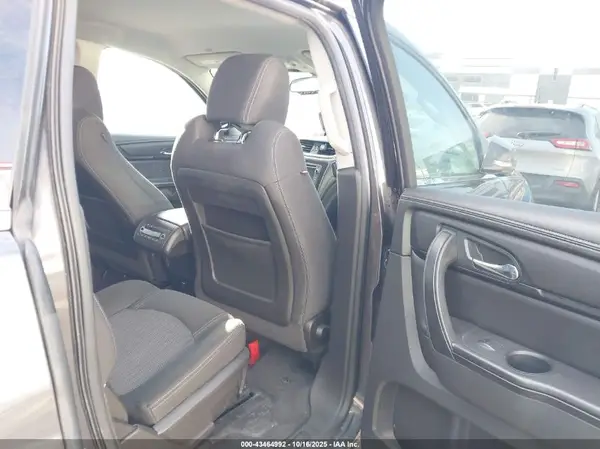 1GNKRHKD4GJ197358 2016 CHEVROLET TRAVERSE - Image 8
